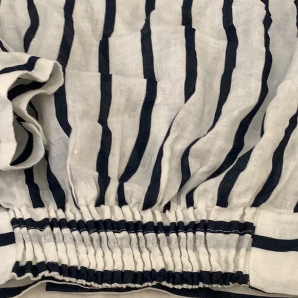 Gorgeous Linen Cropped Top by Zara 💙💙🖤 - Picture 9 of 9